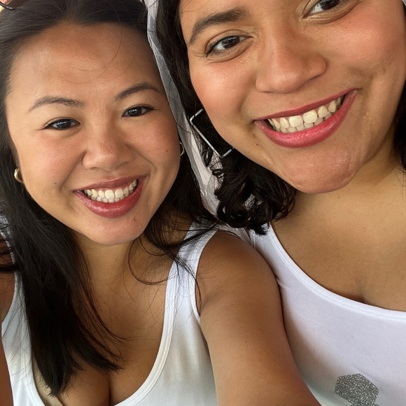 Meet your Posher, Katelin - Picture 2 of 3